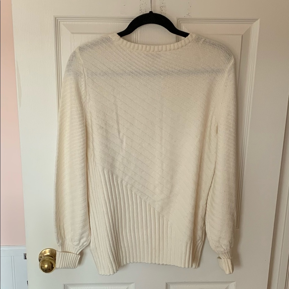 Vince Camuto Sweater - Picture 5 of 12